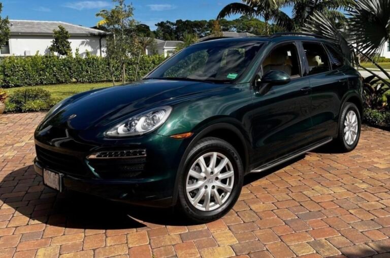 One Of The Last Manual Porsche Cayennes Is Up For Sale