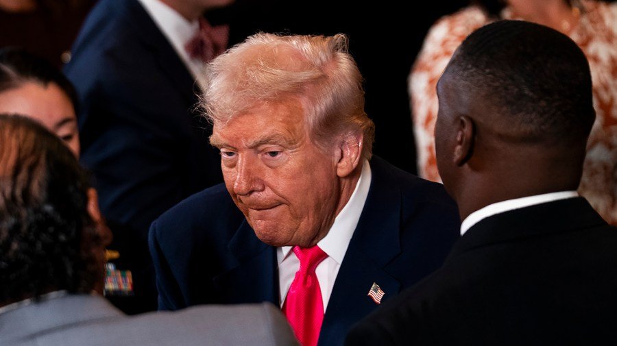 Trump courts controversy with use of pardon power