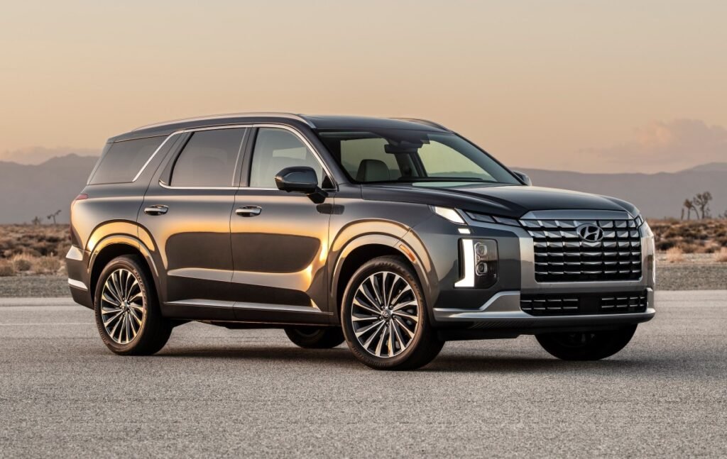 Almost 570,000 Hyundai Palisades Recalled Over Third-Row Airbag Failure