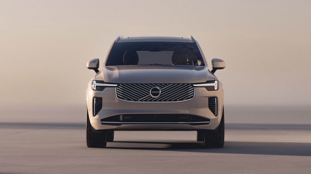 Volvo Might Finally Build a Full-Size SUV to Rival the BMW X7