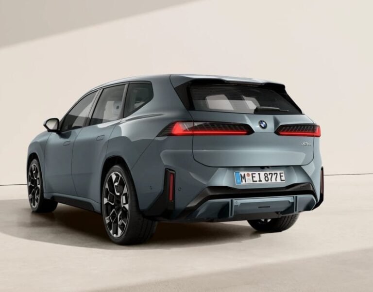 2026 BMW iX3 Eucalyptus Green: First Photos Released