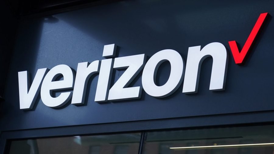 Verizon offers $20 credit for outage: 'We are sorry'