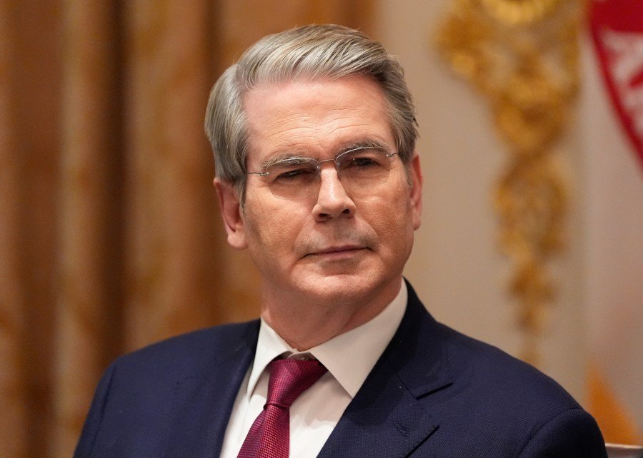 Bessent defends DOJ Powell probe: Fed 'independence does not mean no oversight'