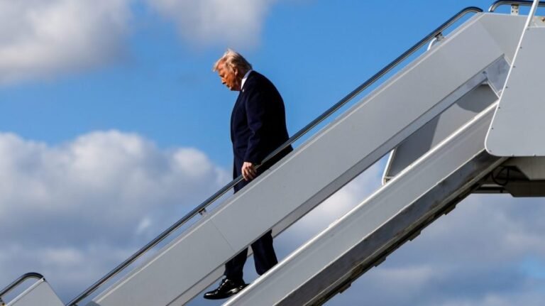 Nearly 6 in 10 Americans believe economy is weak under Trump: Poll