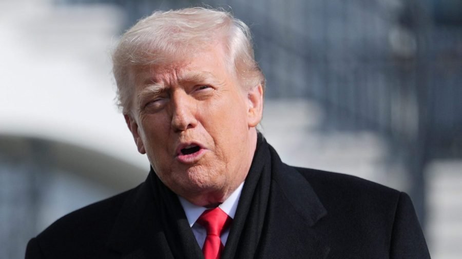 Watch live: Trump gives remarks on economy from Iowa