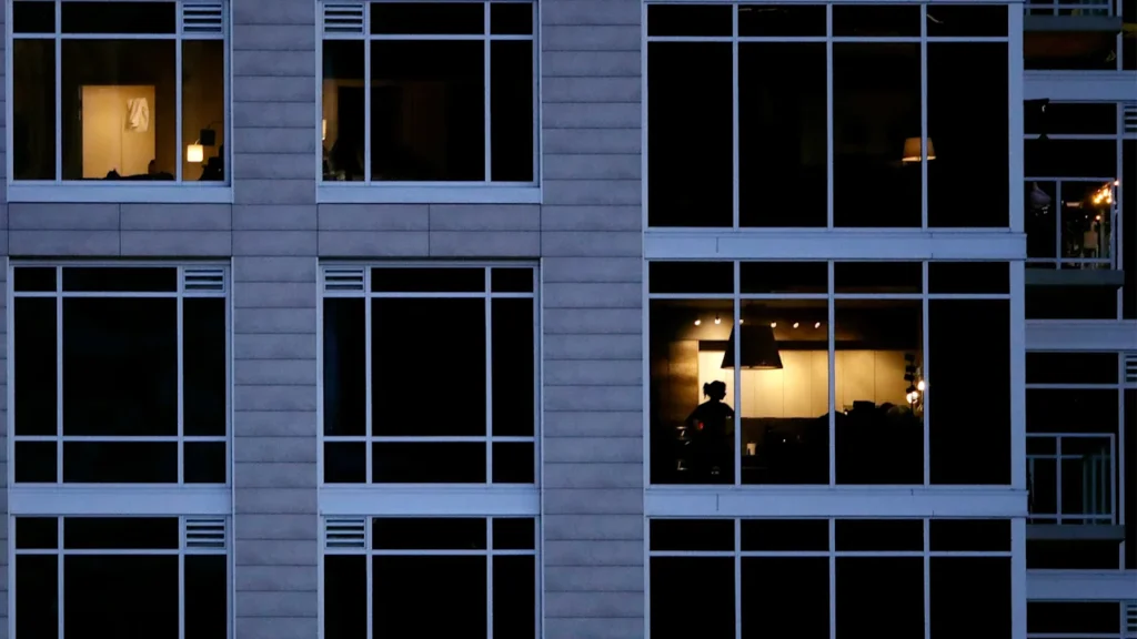 This Harvard-affiliated study on night owls reveals surprising heart health findings