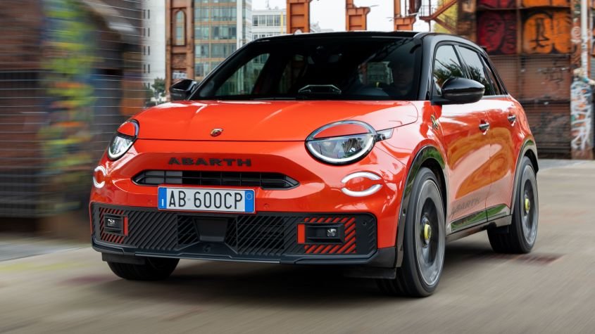 New Abarth 600e Competizione and Turismo variants join hot EV’s line-up