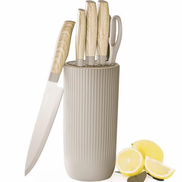 Astercook 6-Piece Stainless Steel Knife Set only $17.92 (Reg. $110)!