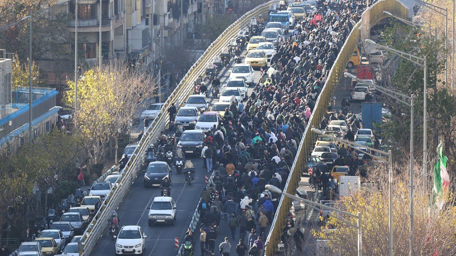 Death toll from protest crackdown in Iran 2,500+, activists say