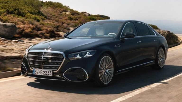 New Mercedes S-Class facelift revealed 2026 - pictures