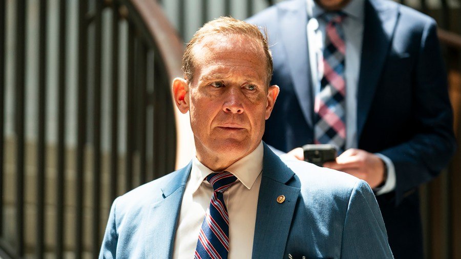 Senate Republican on Alex Pretti shooting: 'Tragedy that should never have happened’