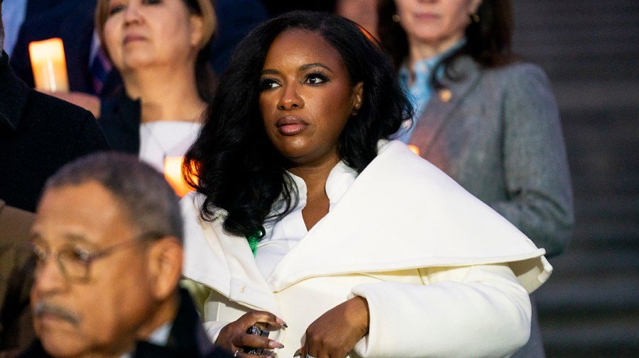 Crockett on Lemon arrest: 'Are you f---ing kidding me?!'