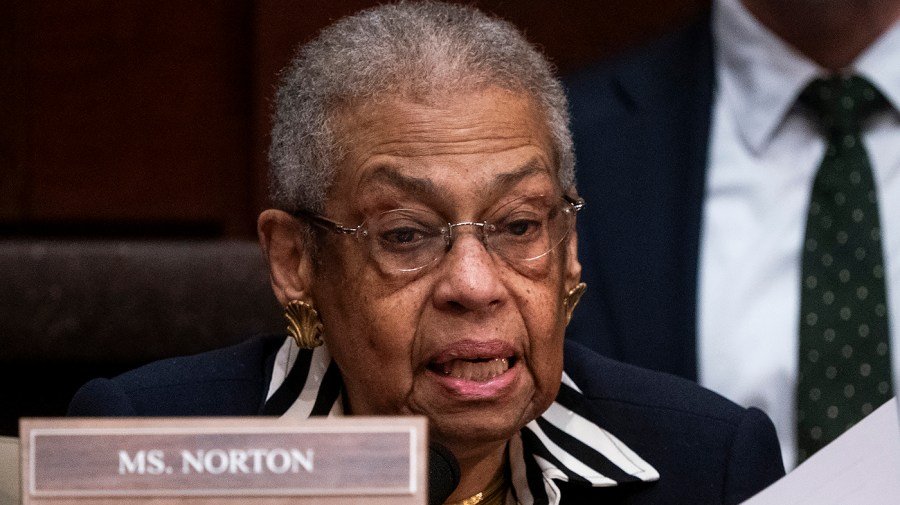 DC Del. Eleanor Holmes Norton announces retirement days after terminating campaign