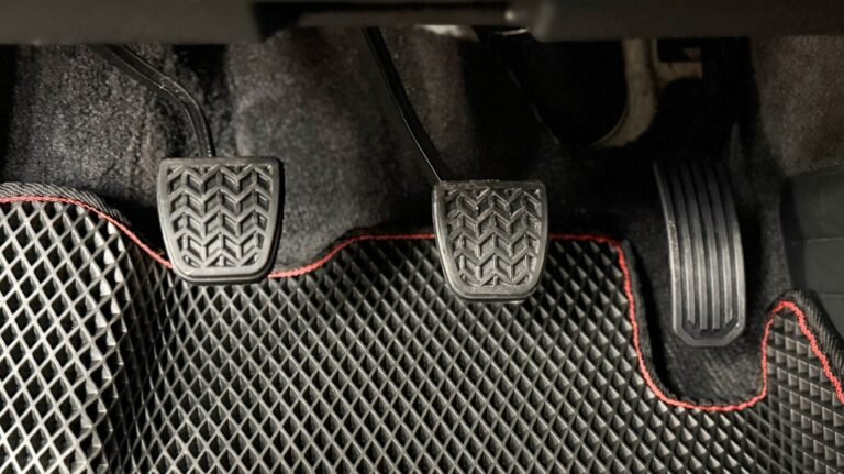 The Clutch Pedal Mistake Even Experienced Stick Drivers Might Be Making