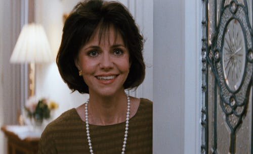 12 Movie & TV Moms Who Deserved So Much Better