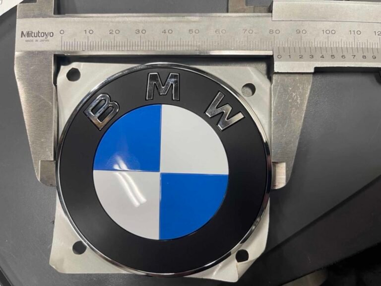 BMW Will Begin Fitting Its Updated Roundel to New Cars Next Month