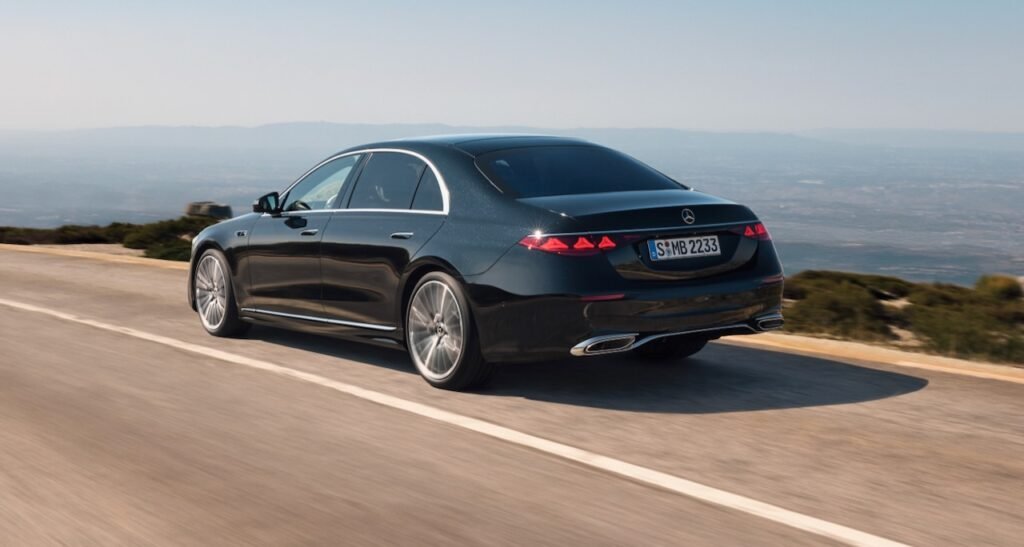 Updated 2027 Mercedes-Benz S-Class Debuts With New AI Tech