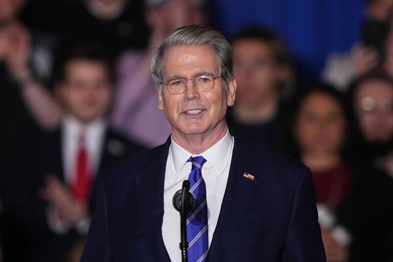 US ditches world’s biggest climate fund, a day after spurning landmark treaty