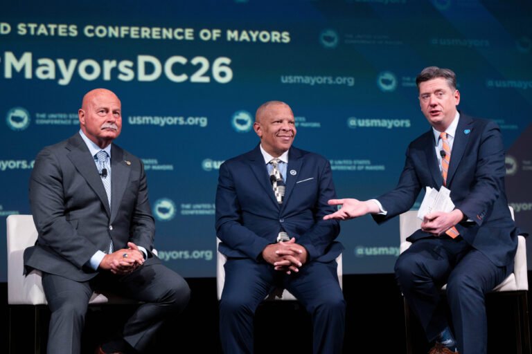 ‘Our cities are no longer safe’: GOP mayors condemn Trump immigration enforcement