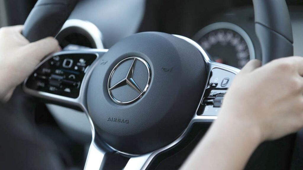 Mercedes-Benz Reveals Special Sprinter, Vito Trims For Van's 130th Anniversary