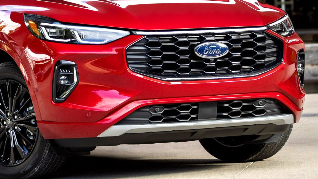 Ford Latest Recall Crisis Leaves Thousands Of SUVs Stuck Without A Fix