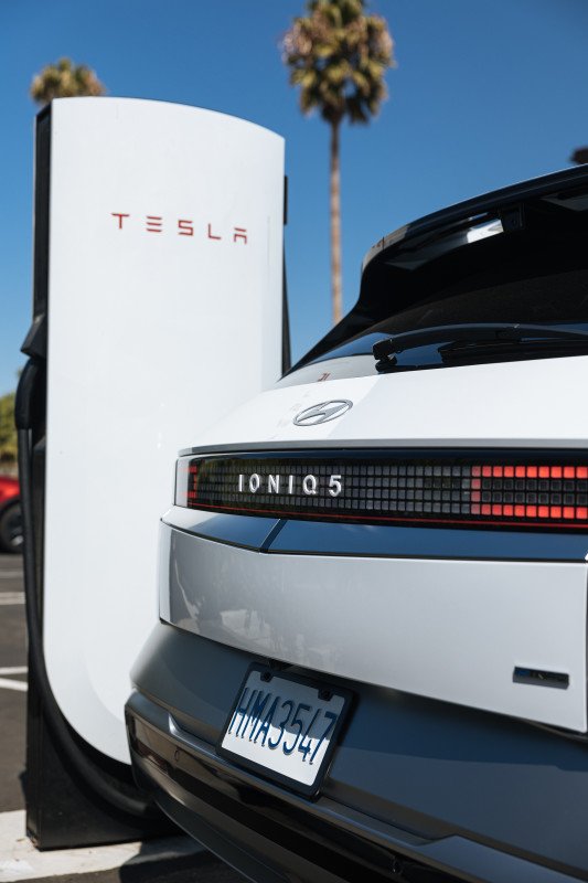 Ioniq 5 Caught With Almost Zero Buttons—After Hyundai Promised to Keep Them