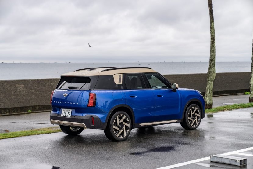 MINI Takes The Diesel Countryman To Mount Fuji