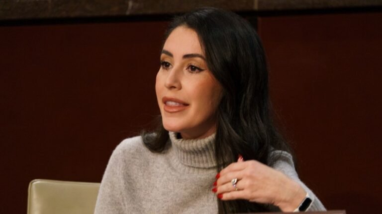 Luna slams GOP senator for 'bartending' swipe at AOC after Munich appearance