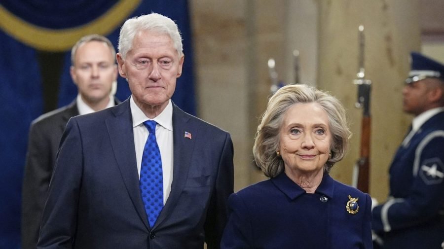 Hillary Clinton presses Comer for public hearing instead of Epstein investigation deposition 