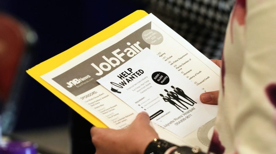 Companies add 22K jobs in January, missing expectations