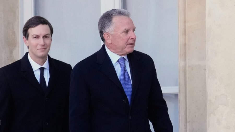 US meets Iran in search of historic deal