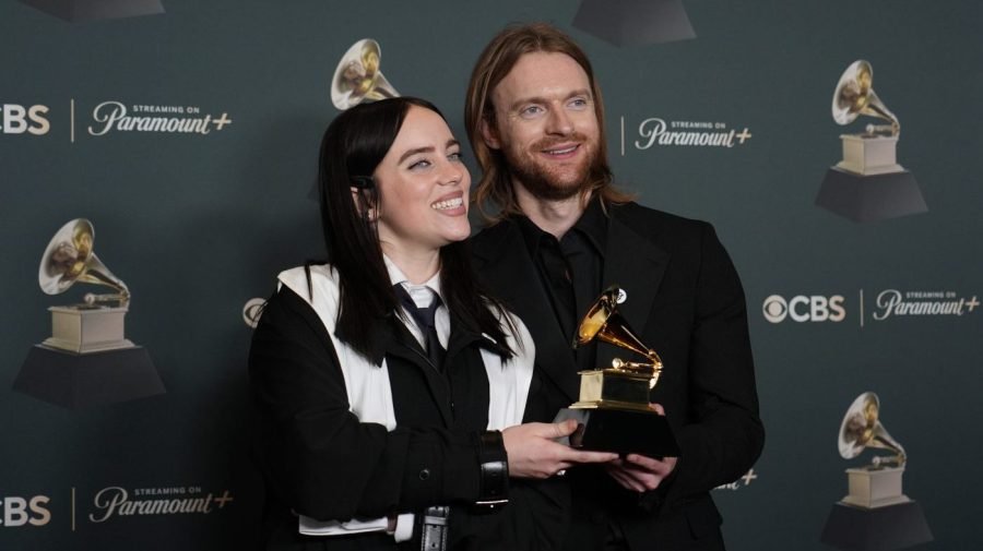Republican senator suggests Billie Eilish should forfeit her Grammy over ICE remarks
