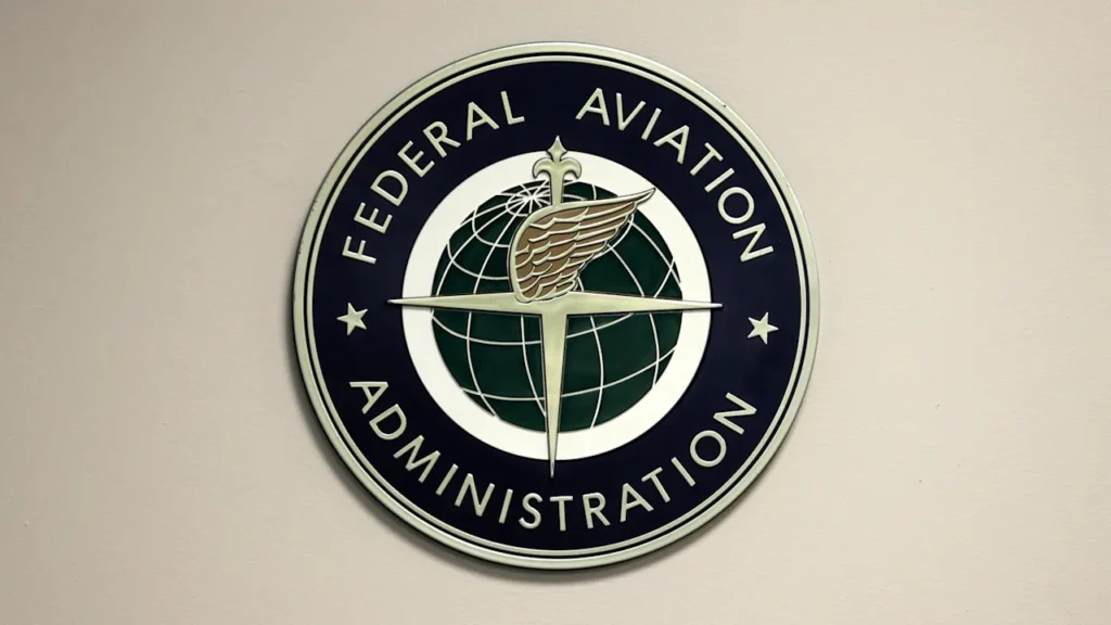 FAA reopens Texas airspace after declaring a 10-day block on flights to and from El Paso