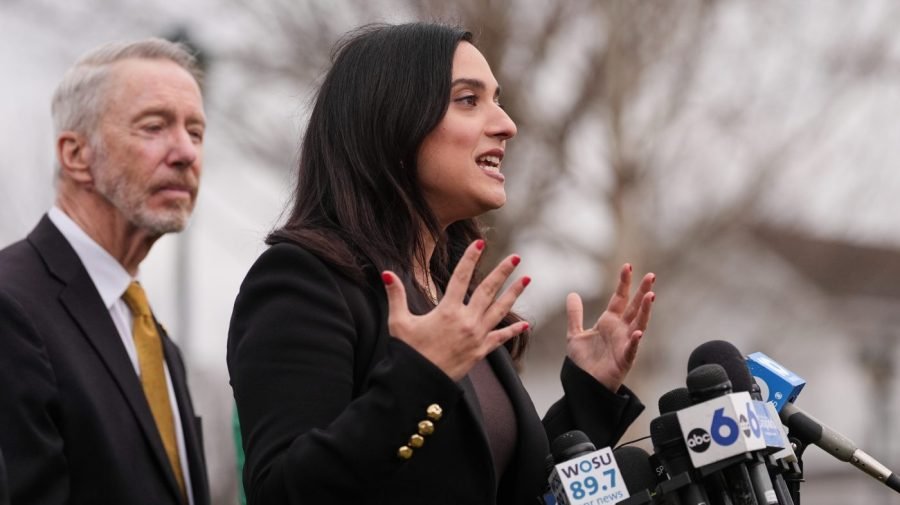 House Democrat: 'Very hard to believe' Wexner testimony