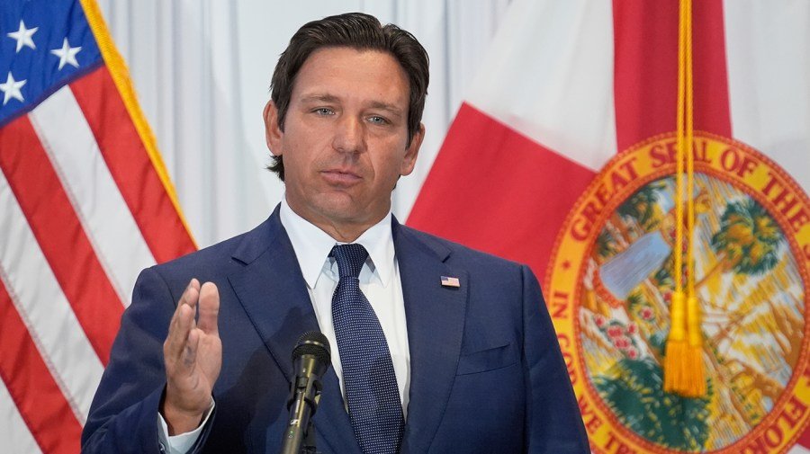 DeSantis criticizes Pirro's remarks on individuals bringing guns into DC