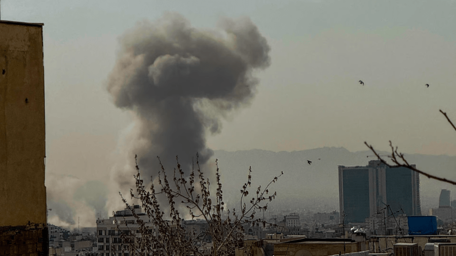 Gulf countries coming under attack from Iran warn of retaliation 