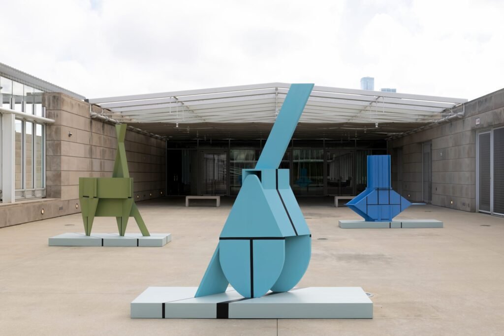 The Shapeshifting Sculpture of Diane Simpson