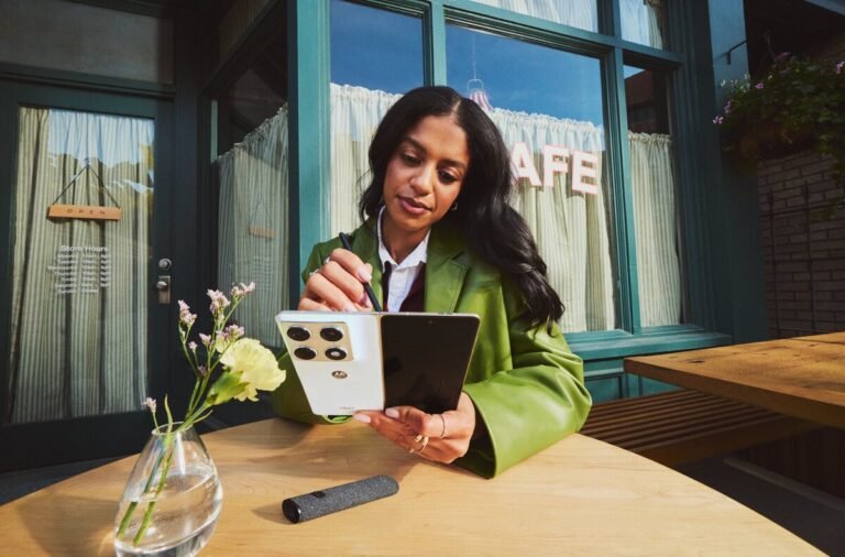 One World Cup 2026 Phone Wasn't Enough: Motorola Will Bring Two More