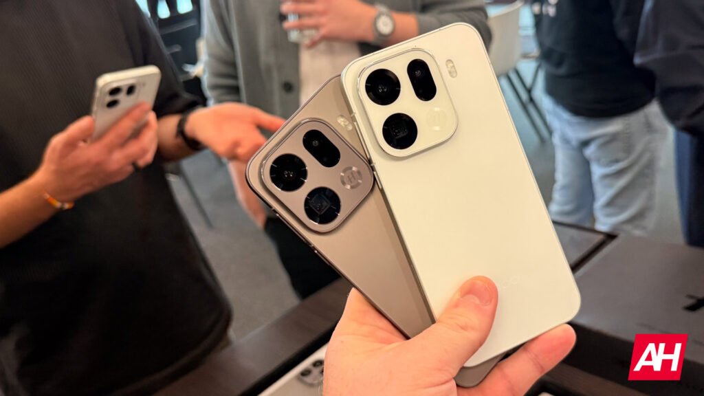 OPPO Find X10 Rumored to Feature Built-in Magnets for 'MagSafe' Accessories