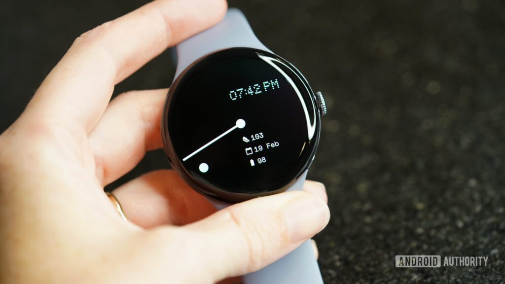 Here are my favorite free watch faces for the Pixel Watch 4