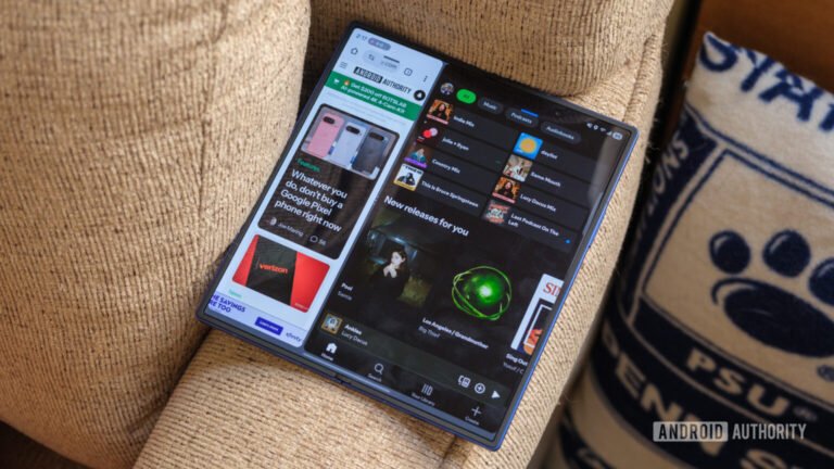 Samsung’s secret ‘Wide’ Galaxy Z Fold foldable shows up in its own software