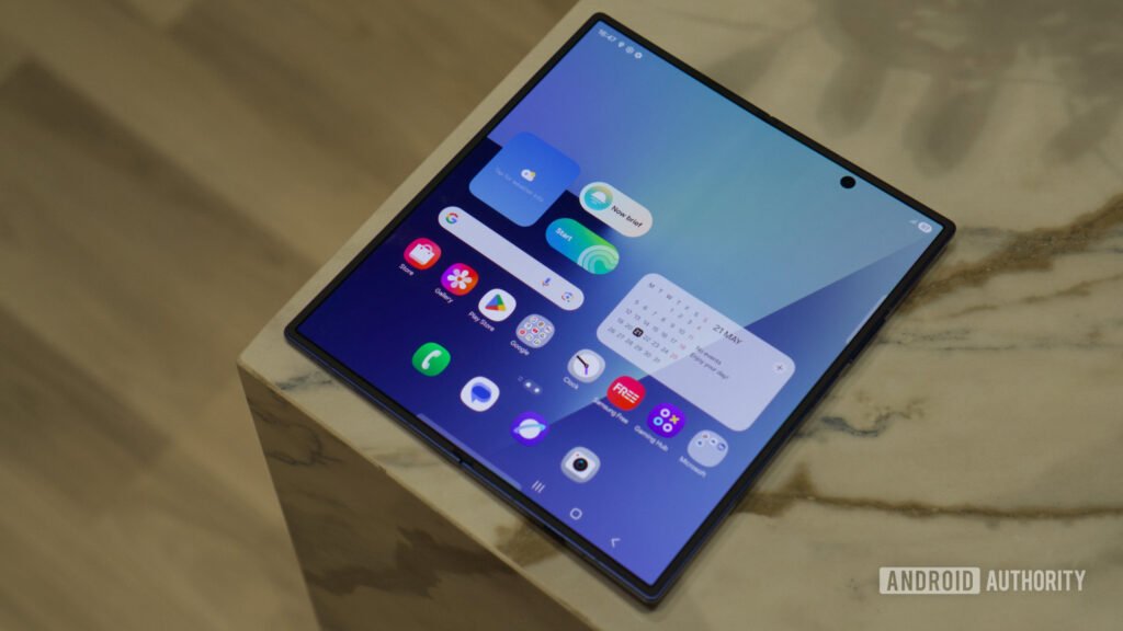 Samsung thinks you all want more Folds than Flips in 2026