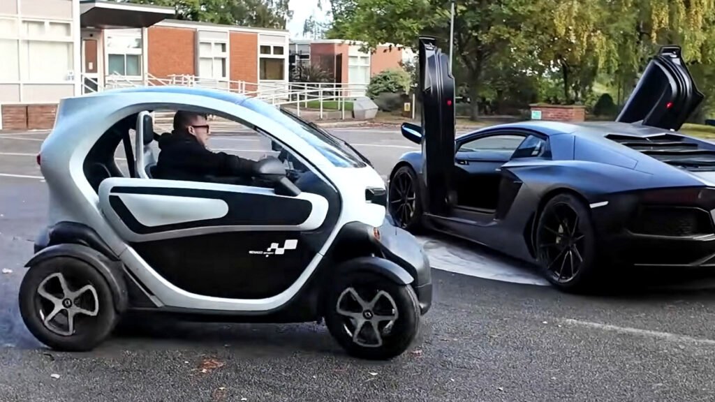 This Tiny Gullwing EV Has Nearly Twice The Torque Of A Lamborghini V12 Supercar