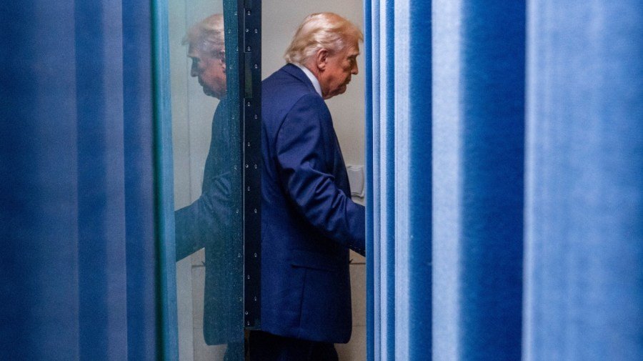 5 takeaways as Supreme Court strikes blow to Trump's tariffs