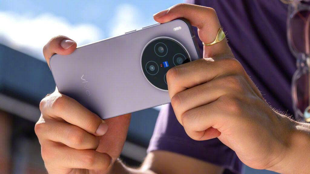 Huawei & Vivo Reportedly Developing 7-inch 'Mega-Phones'