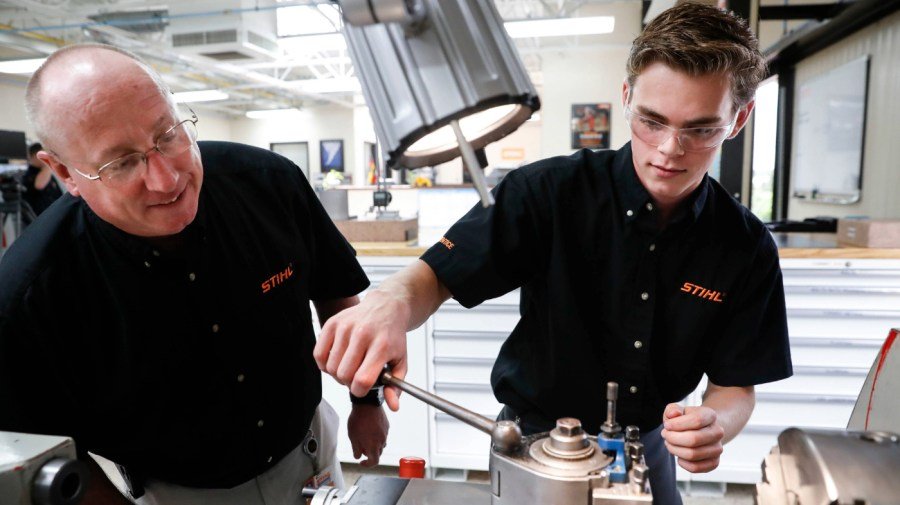 Apprenticeships can help save the Democratic Party