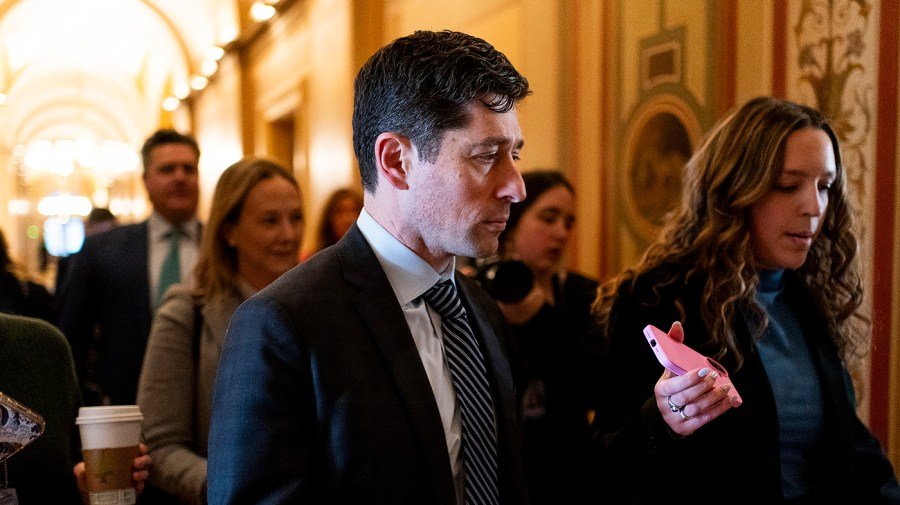 Frey on Homan's Minneapolis drawdown plan: 'It's not enough'