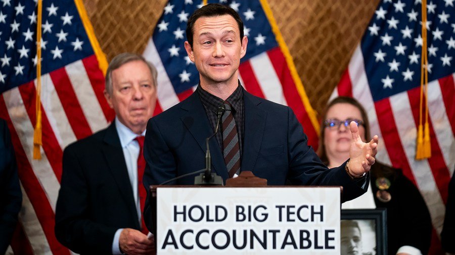 Gordon-Leavitt on Section 230 sunset bill: 'I want to see this thing pass 100 to zero'