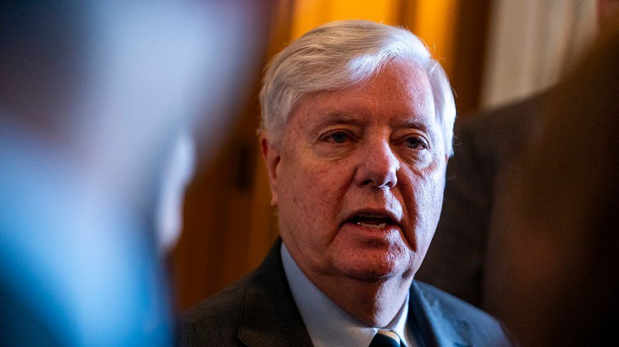 Graham taunts Iranian leader: 'I forgot, you don’t have movies'