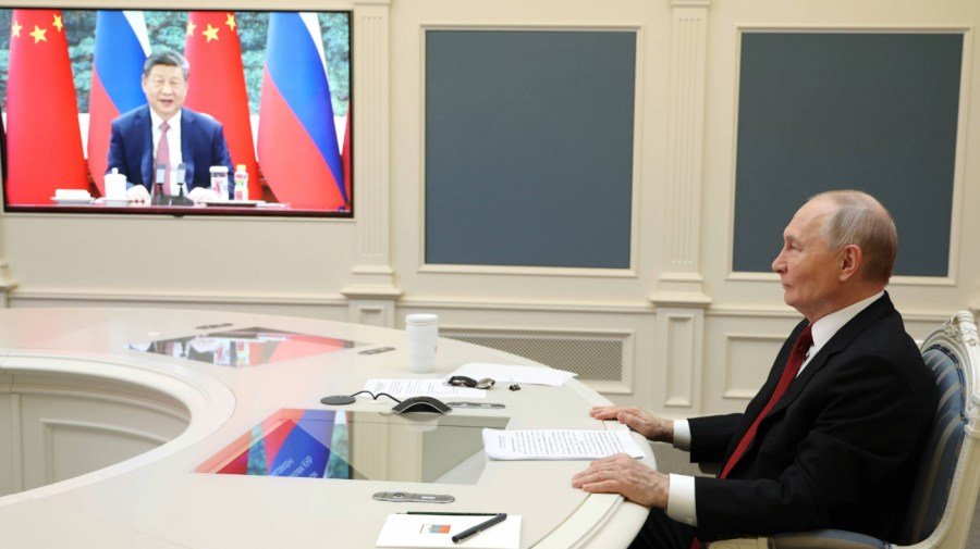 Chinese and Russian decline could become global problems